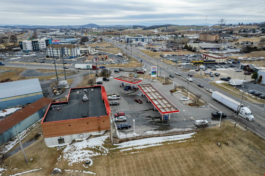 FOR LEASE – New End-Cap Retail Space | 2,006 SF | High Traffic Location