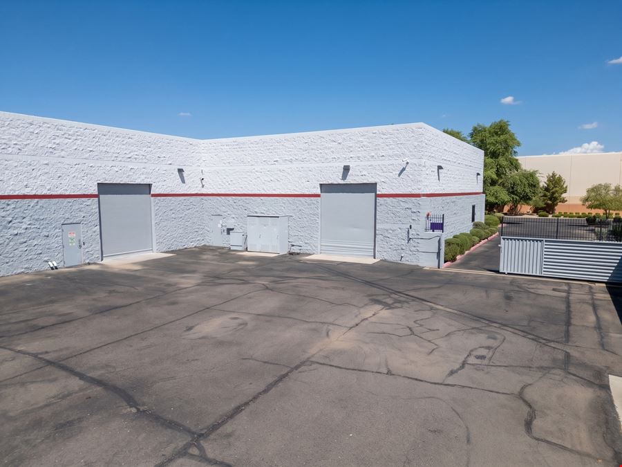 1429 W Scott Ave