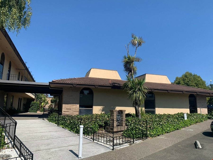 FOR LEASE - Sebastopol Office Suites