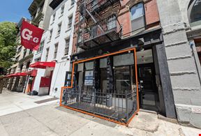 900 SF | 135 W 24th Street | Retail Space with 18-Feet of Glass Frontage for Lease