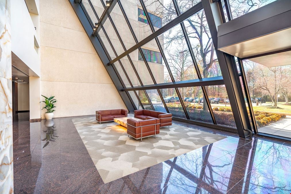 100 Southgate Office 
