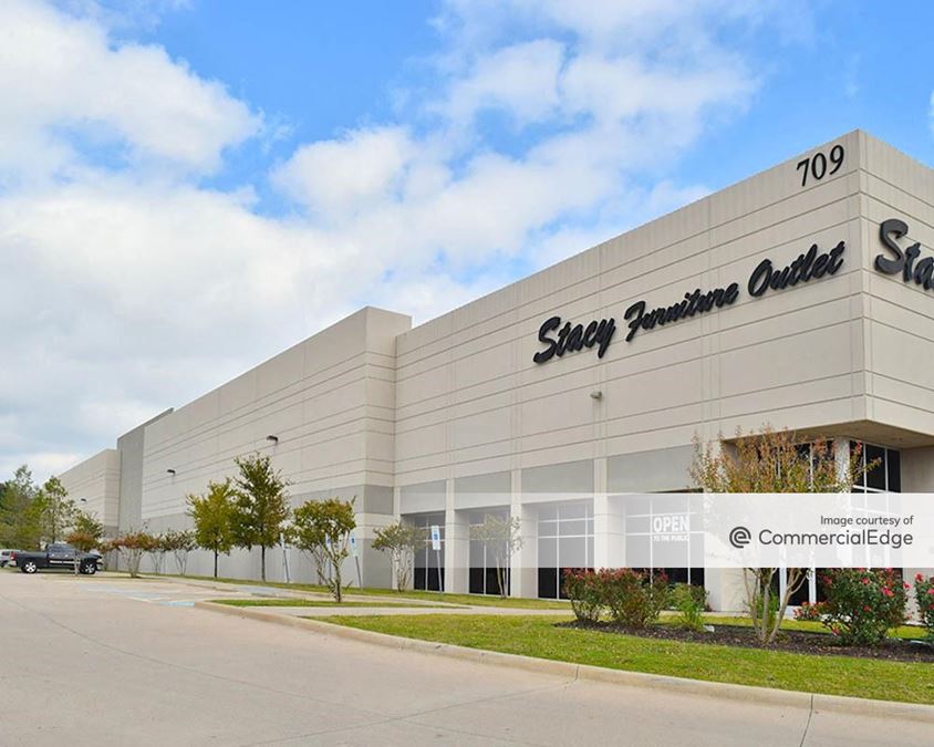 Lakeside Trade Center - Bldg 2