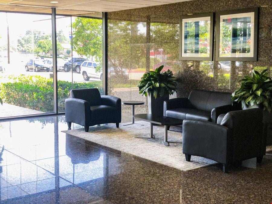 Woodland Gate Plaza I