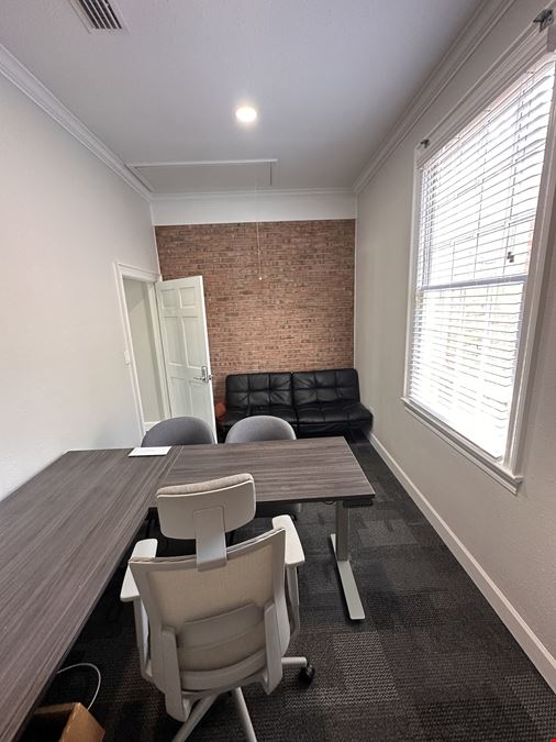 Executive Suites for Lease in Downtown Pensacola