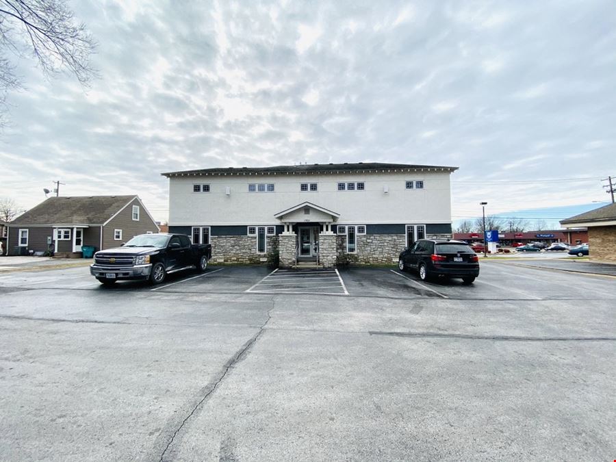 1,200' Class A Office For Lease near Sunshine & National