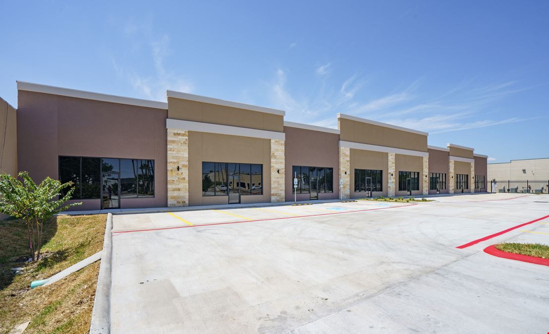 1400 E. Jasmine Ave.