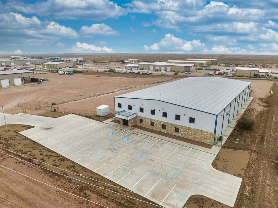 Dock & Grade-Level Loading Warehouse on I-20