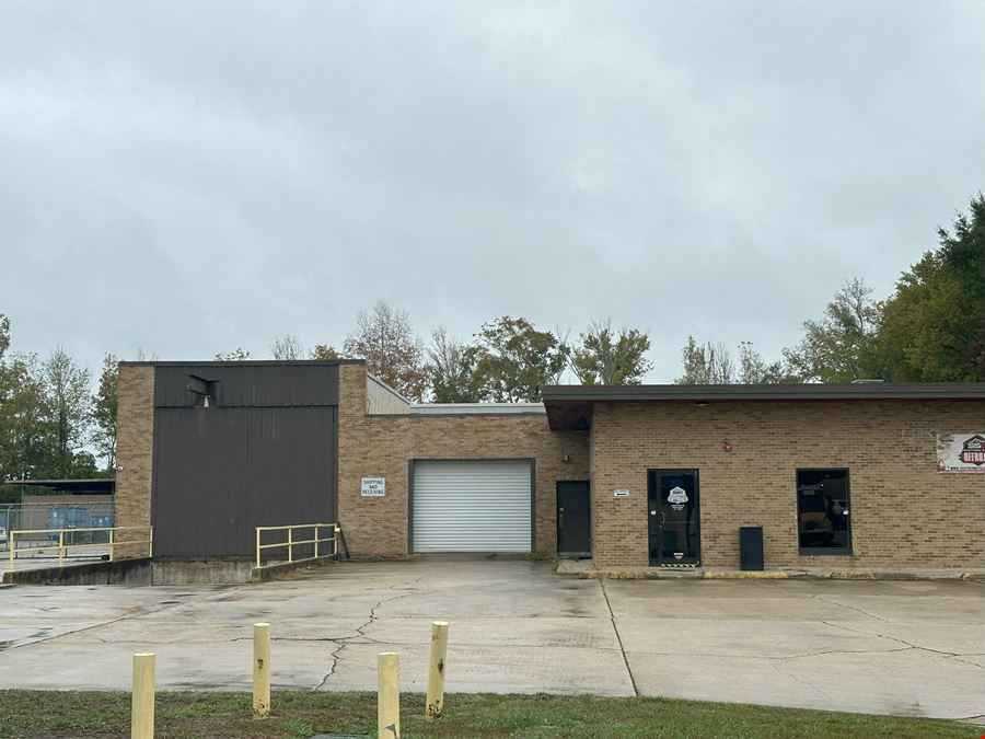 24,179 Sq.Ft. Office/Warehouse Building