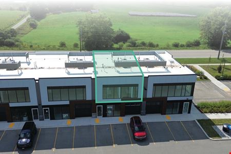 Preview of commercial space at 595 Hanlon Creek Boulevard