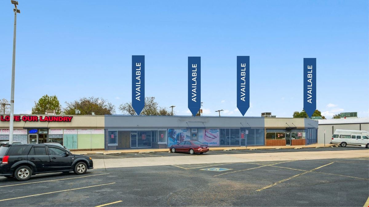 Del Crest Shopping Center