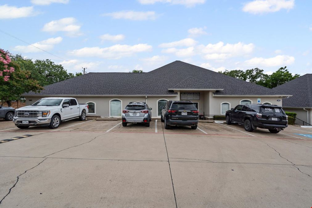 1005 Glade Rd