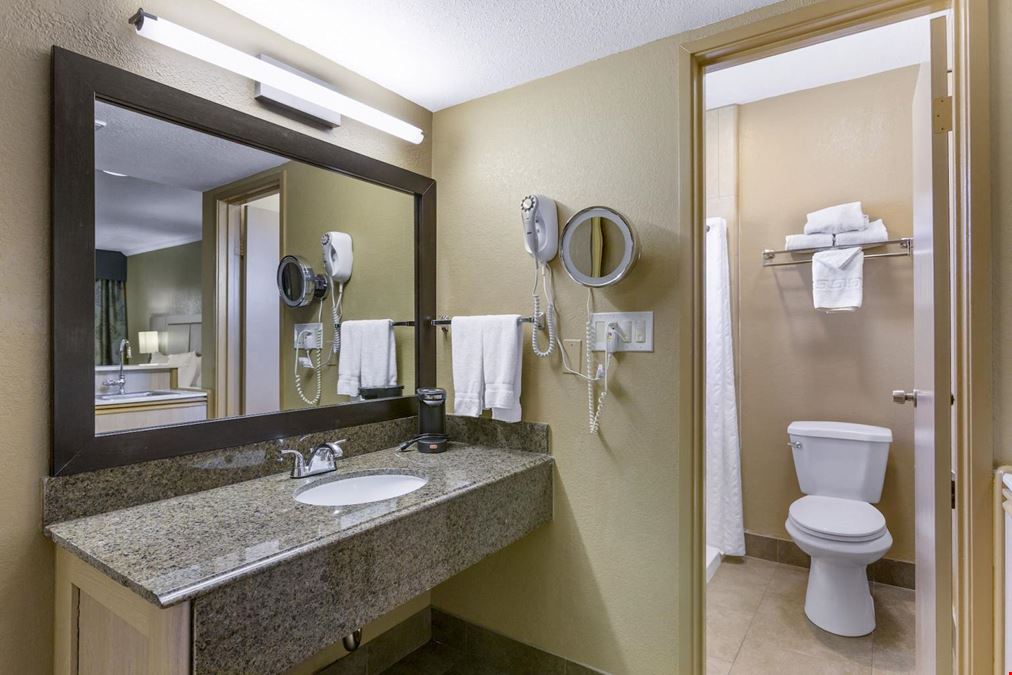 Best Western Royal Sun Inn & Suites