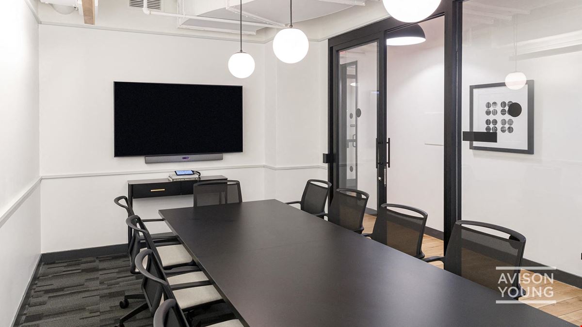 11 Park Place - Industrious - City Hall