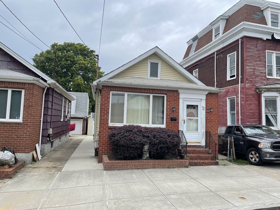 15059 14 road Whitestone NY 11357