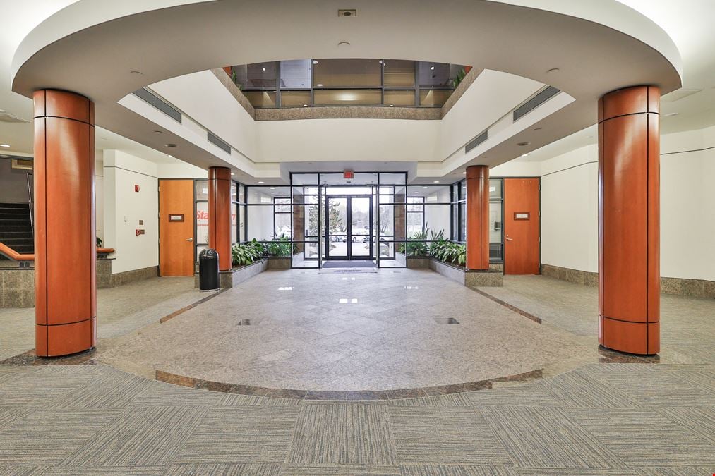 1495 Valley Center Pkwy