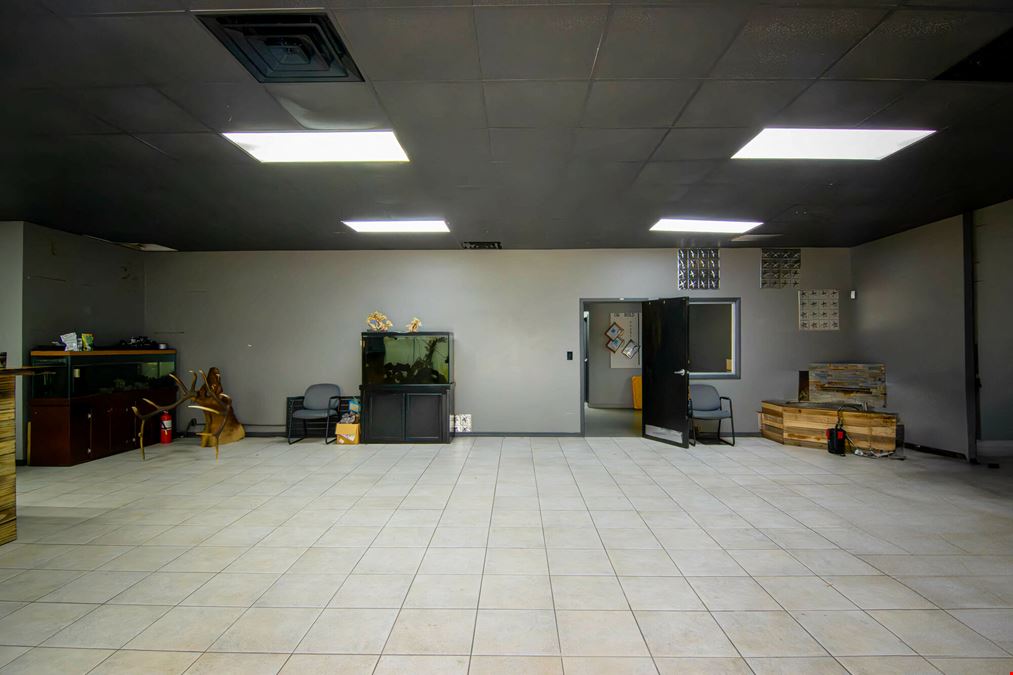 Industrial Warehouse/Flex Space