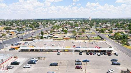 Preview of Retail space for Rent at 2606 North Grandview Avenue