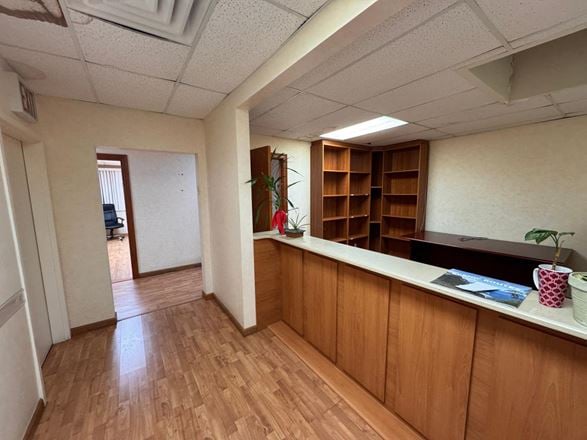 Preview of Office space for Rent at 1517 Voorhies Ave