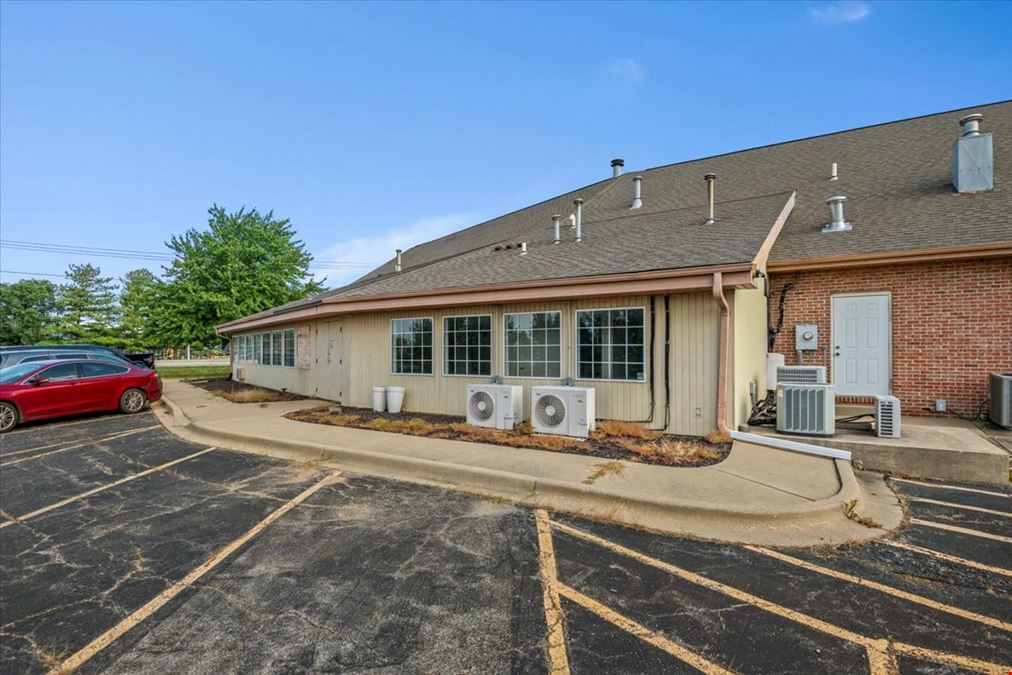 3127 Robbins Rd