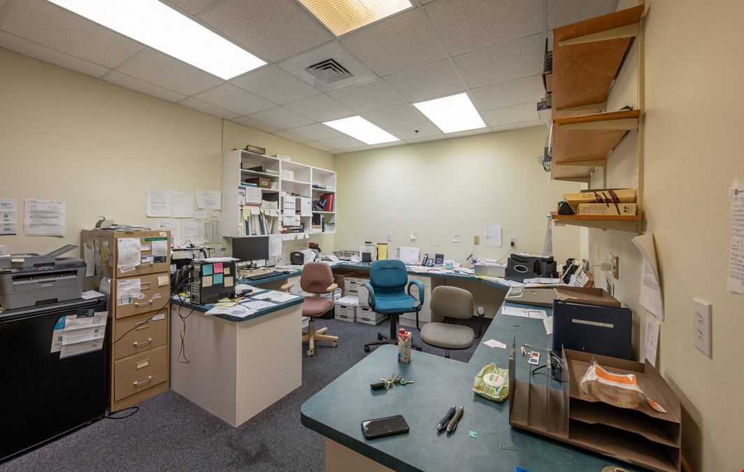 Willow Creek Professional Center