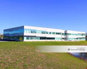 Salem Business Center - 1 Collins Drive