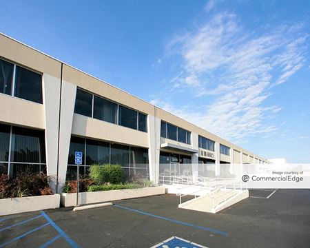 Preview of commercial space at 2610 Columbia Street