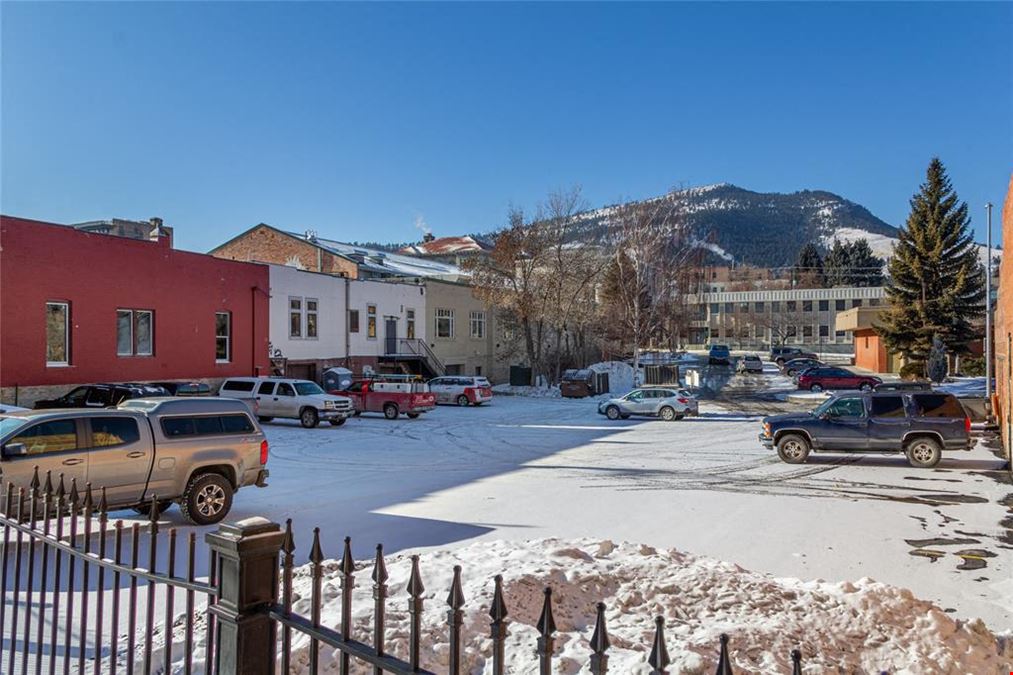 40 W Lawrence St