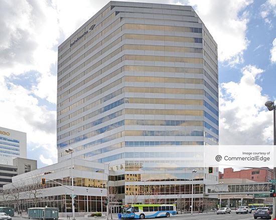 Preview of Office space for Rent at 601 East Riverside Avenue