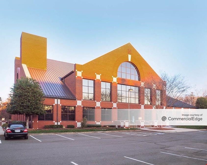 Park Huntersville - The Kemp Building