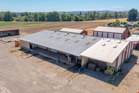 Preview of commercial space at 6494 Windsor Island Rd N