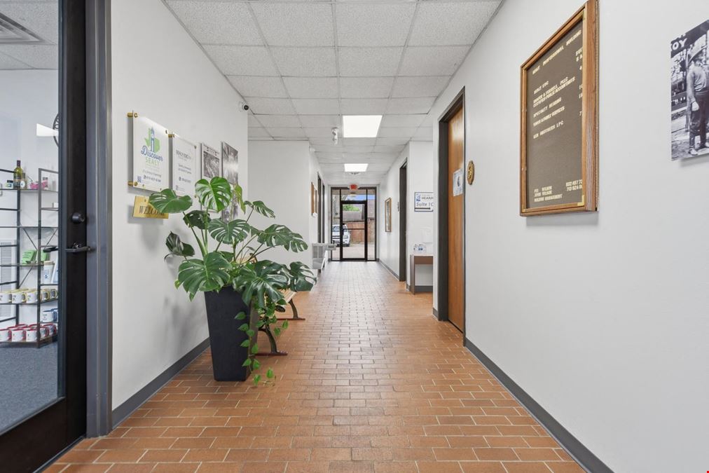 OFFICE SPACE FOR LEASE | 330 Main Street | Build-To-Suit Available
