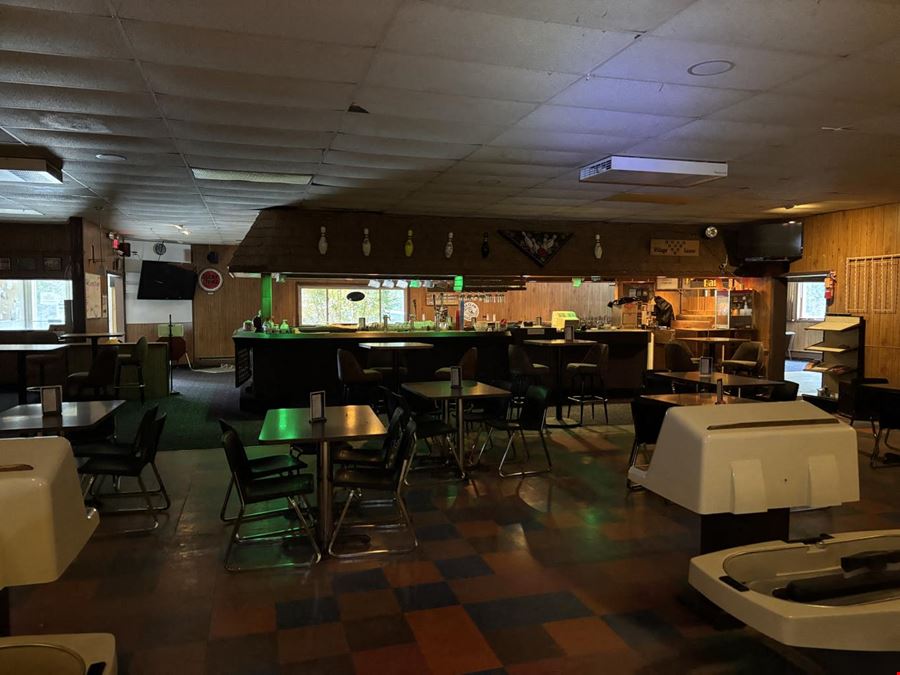 Village Lanes & Lounge | Harrisville Mi 