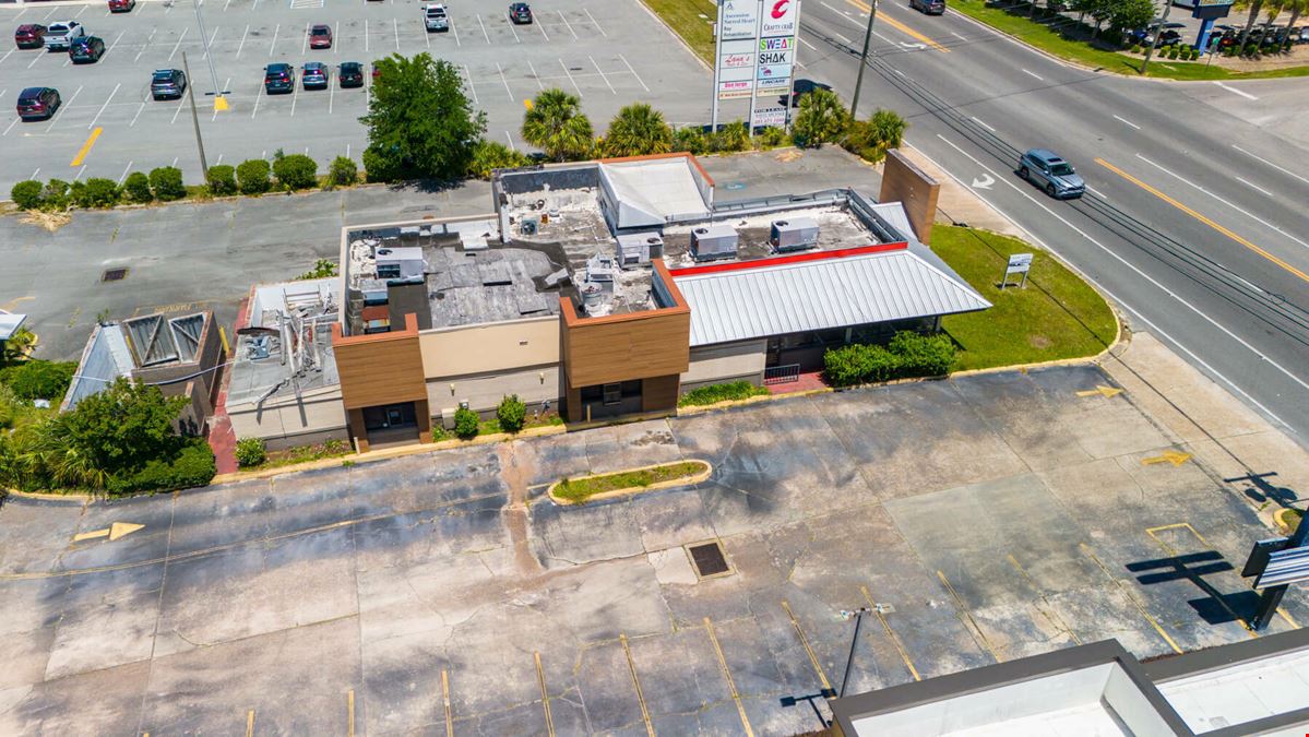 Highway 77 Retail Redevelopment Opportunity | Former Burger King QSR w/ Drive-Thru