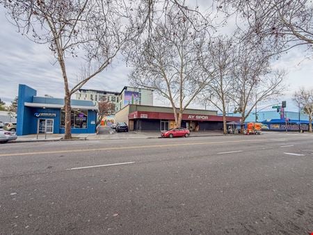 Preview of Retail space for Rent at 995 E Santa Clara St