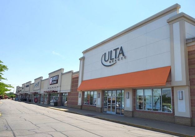 Preview of Retail space for Rent at 1001-1089 W Lane Rd