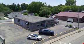 502 E War Memorial