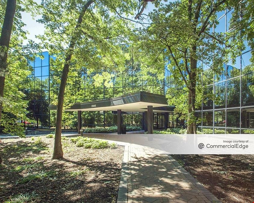 Bannockburn Lake Office Plaza II
