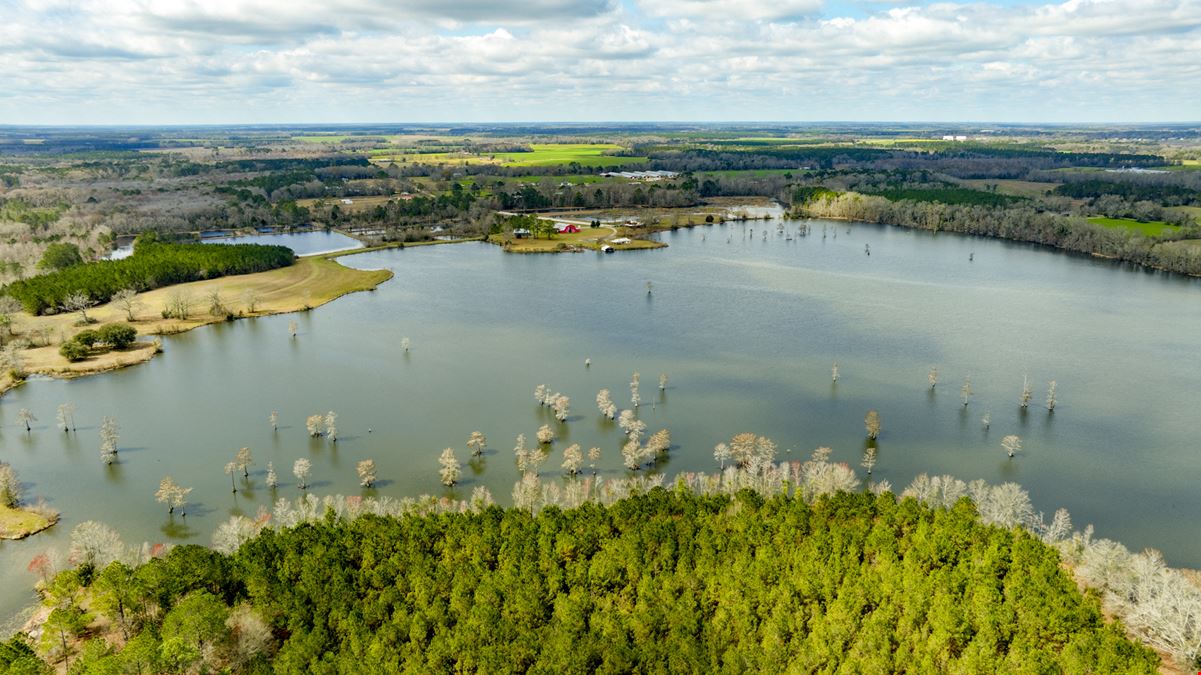 Hartford Lake Fishing & Hunting with House