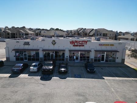 Preview of Retail space for Rent at 1818 W Pioneer Pkwy
