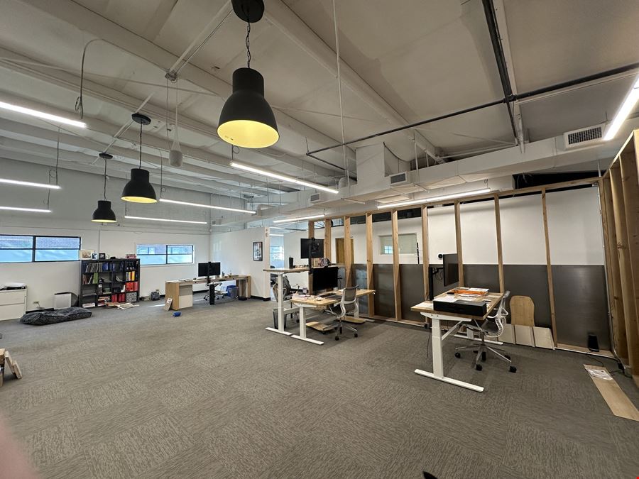 495 W Cedar Ave