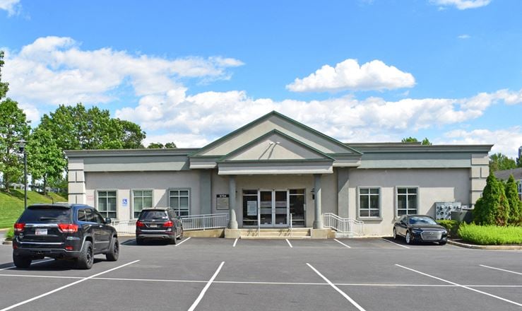 Preview of Office space for Rent at 3704-3710  Kennett Pike