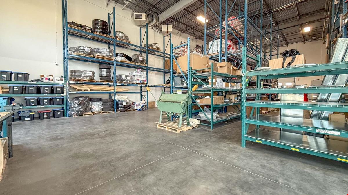 Centrally located industrial end-cap for sublease in the West Kelowna Business Park.