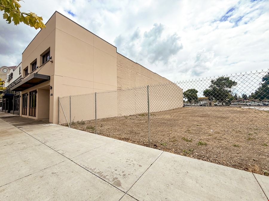 4,375 Square Feet For Lease in Downtown Merced