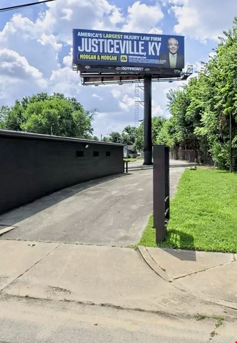 5,195± SF Renovated Building Zoned C2 - Louisville KY