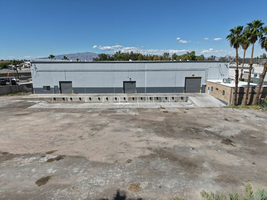 3250 Palm Pkwy