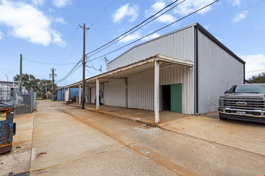408 West NASA Parkway