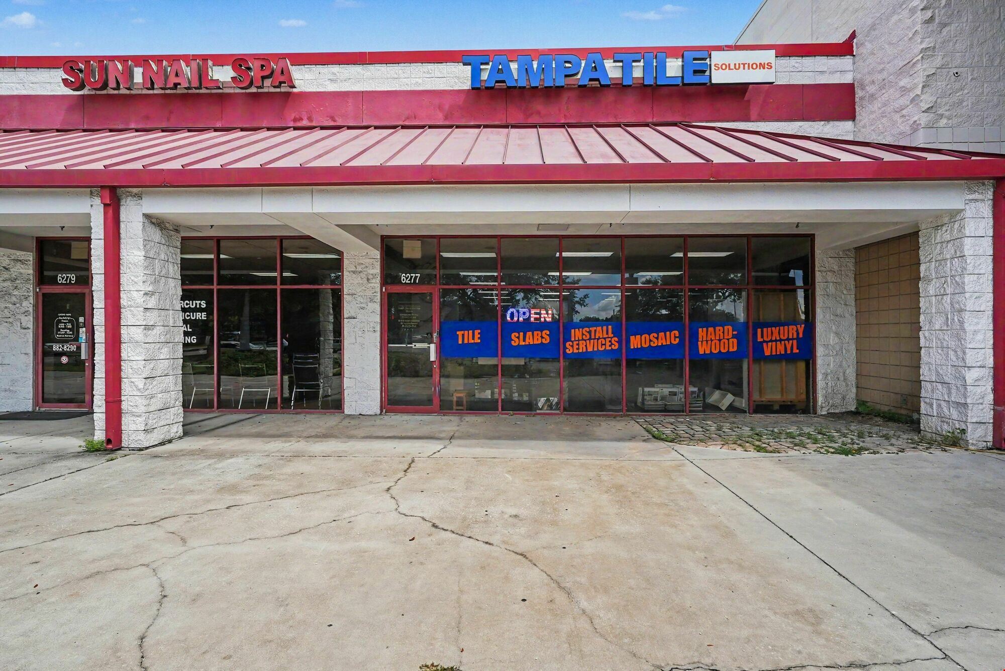 Waters Crossing Shopping Center