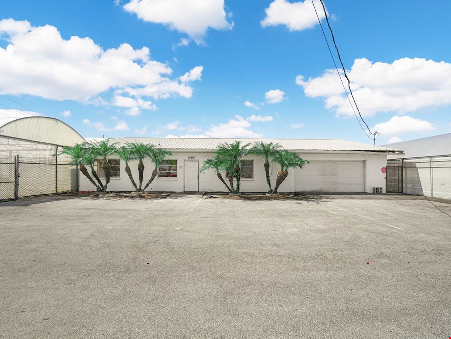 For Lease | 3,216 SF Office on 0.51± Acres – Highway Frontage | Lake Wales, FL