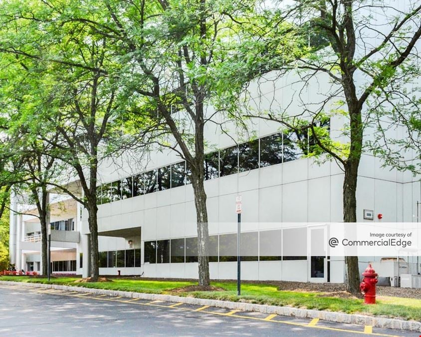 1 Gatehall Drive