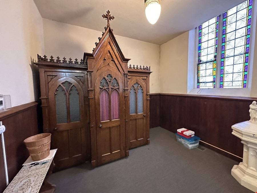 24 Elm St - Formerly the Blessed Sacrament Roman Catholic Church
